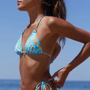 LA Hearts by PacSun Tropical Spring Charm Side Tie Bikini Top‎ Size M